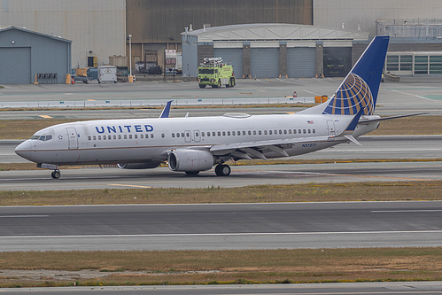 United Airlines Boeing 737-800 N37277 at San Francisco International Airport (KSFO/SFO)