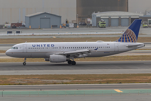 United Airlines Airbus A320-200 N493UA at San Francisco International Airport (KSFO/SFO)