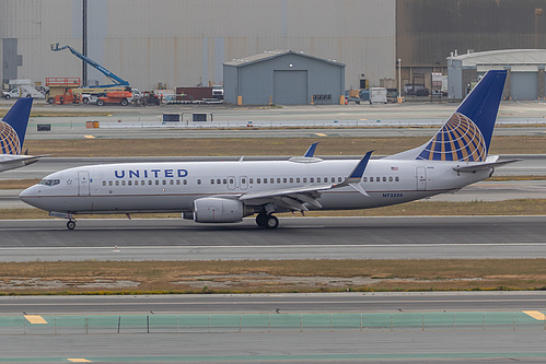 United Airlines Boeing 737-800 N73256 at San Francisco International Airport (KSFO/SFO)