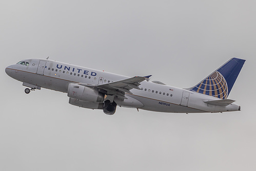 United Airlines Airbus A319-100 N819UA at San Francisco International Airport (KSFO/SFO)