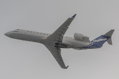 SkyWest Airlines Canadair CRJ-200 N863AS at San Francisco International Airport (KSFO/SFO) SkyWest Airlines Canadair CRJ-200 N863AS at San Francisco International Airport (KSFO/SFO)