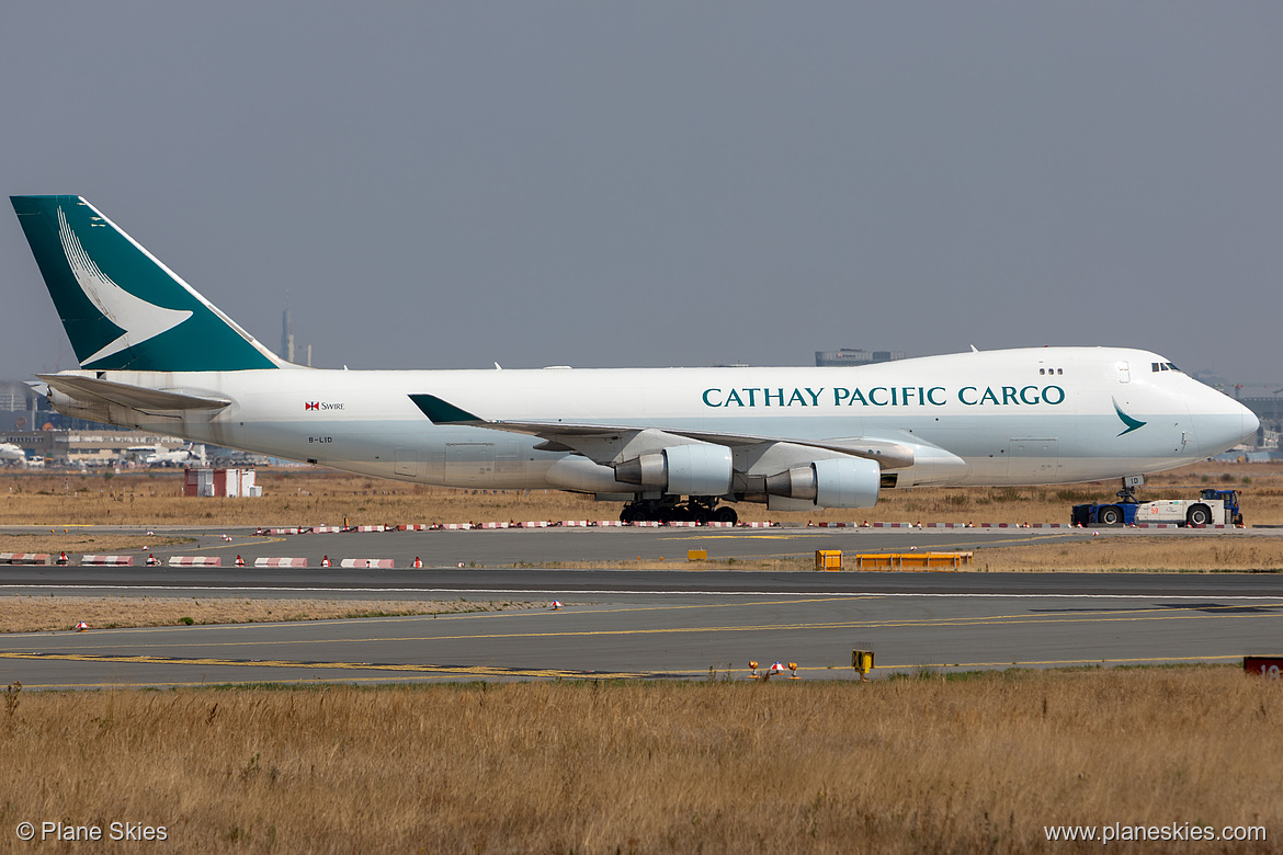 Cathay Pacific Boeing 777-300ER B-KPL at Frankfurt am Main International Airport (EDDF/FRA)