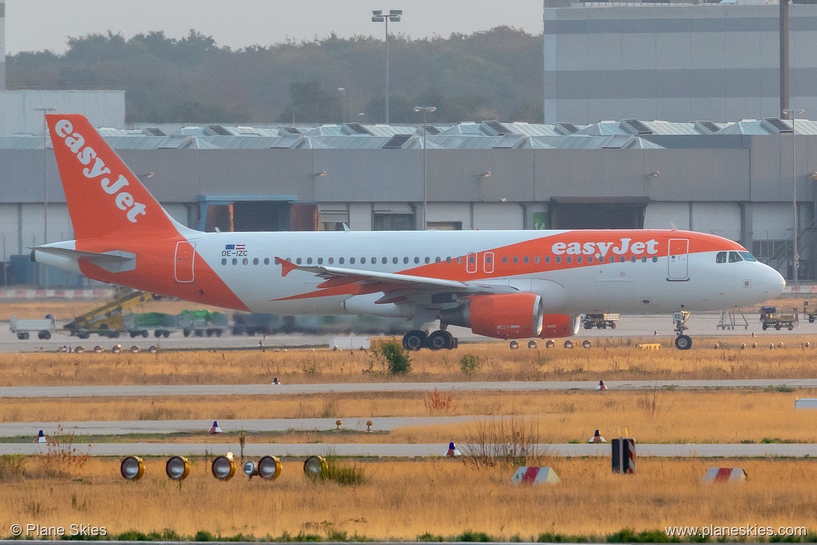 easyJet Europe Airbus A320-200 OE-IZC at Frankfurt am Main International Airport (EDDF/FRA)