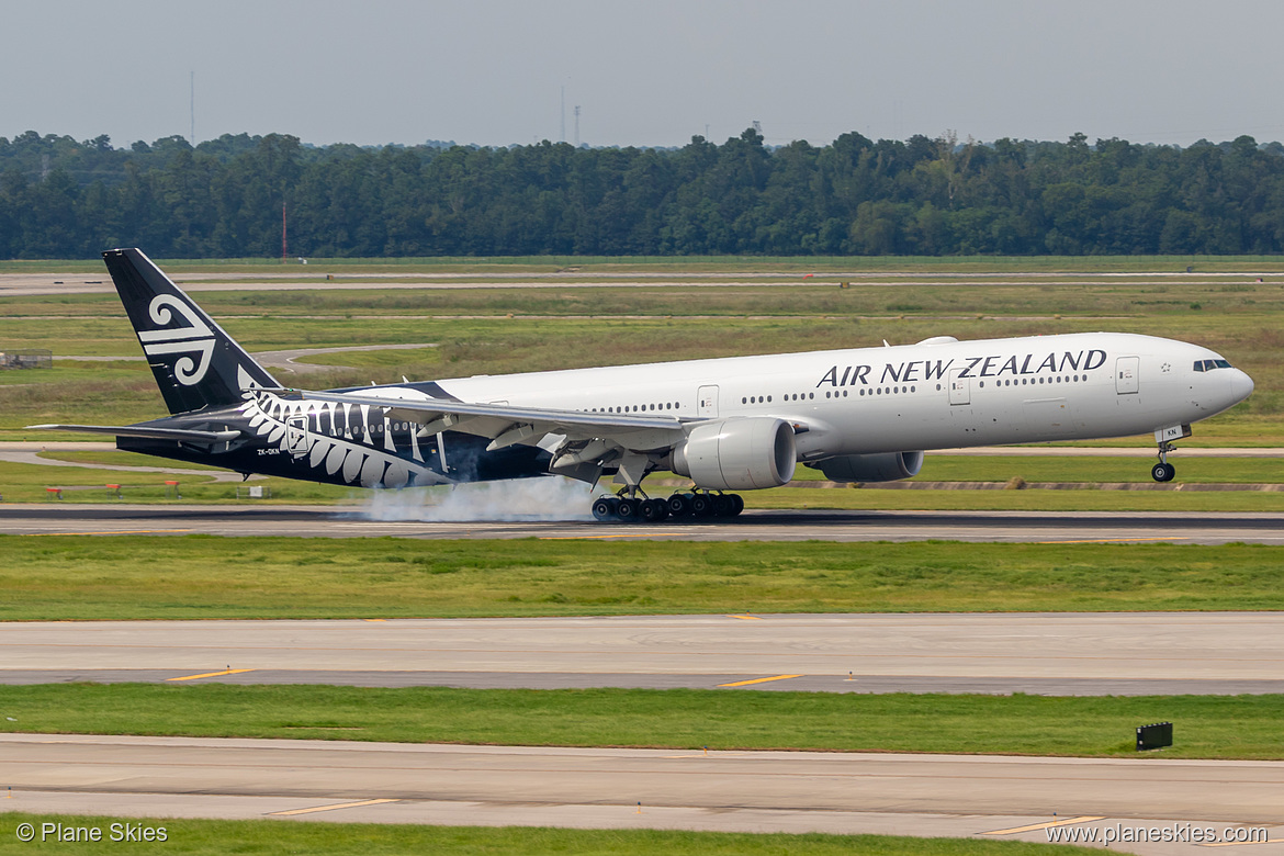 Air New Zealand Boeing 777-300ER ZK-OKN at George Bush Intercontinental Houston Airport (KIAH/IAH) Air New Zealand Boeing 777-300ER ZK-OKN at George Bush Intercontinental Houston Airport (KIAH/IAH)