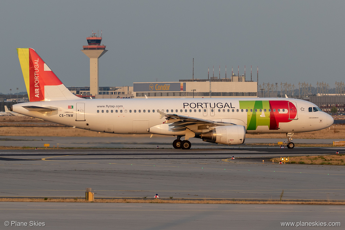 TAP Portugal Airbus A320-200 CS-TNW at Frankfurt am Main International Airport (EDDF/FRA)