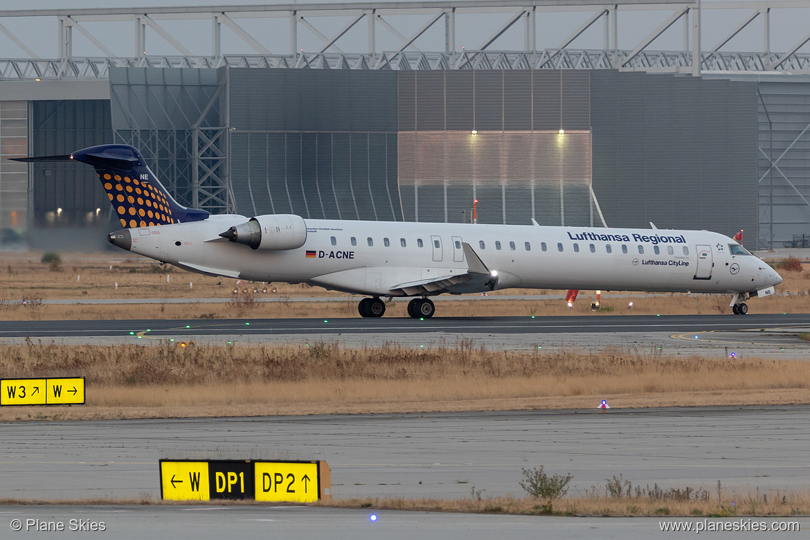 Lufthansa CityLine Canadair CRJ-900 D-ACNE at Frankfurt am Main International Airport (EDDF/FRA)