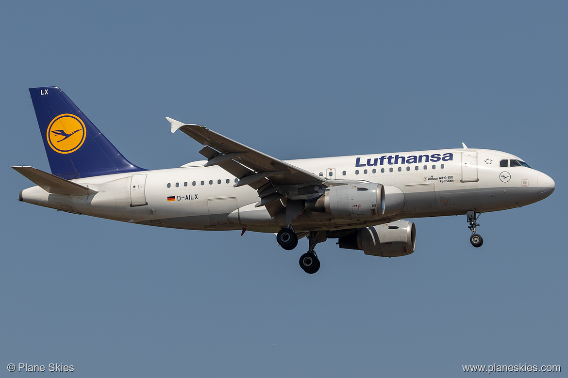 Lufthansa Airbus A319-100 D-AILX at Frankfurt am Main International Airport (EDDF/FRA)