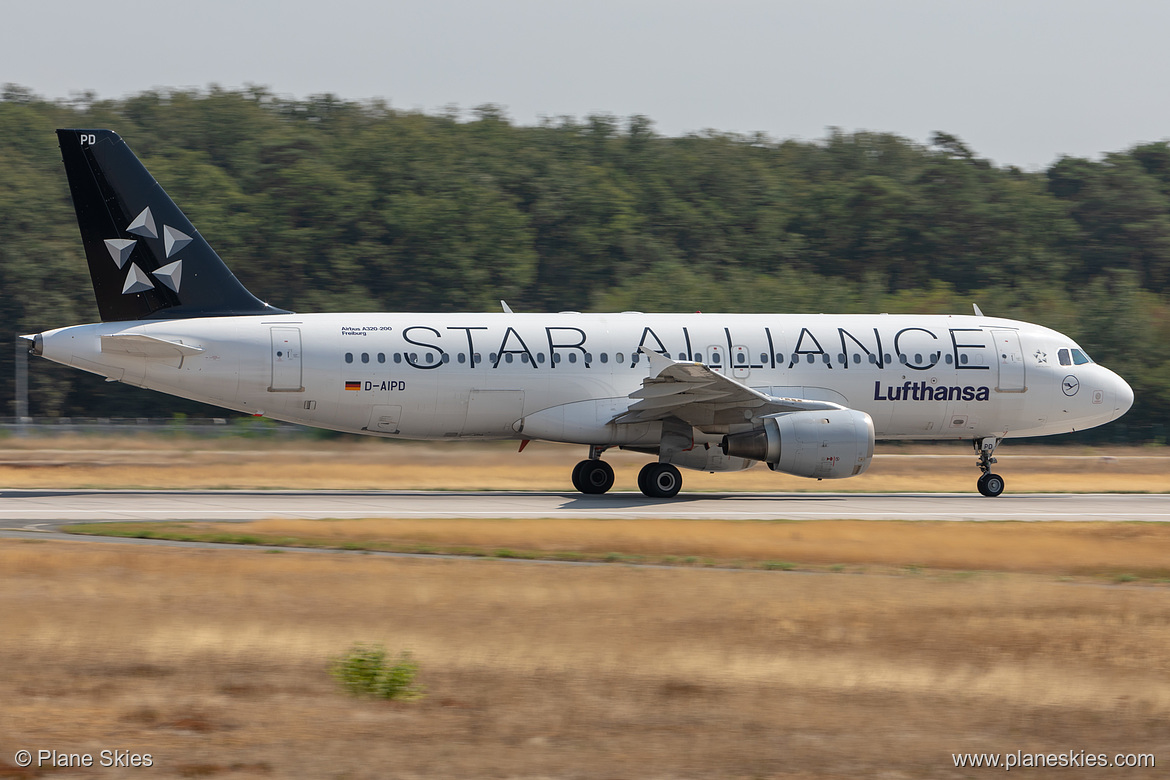 Lufthansa Airbus A320-200 D-AIPD at Frankfurt am Main International Airport (EDDF/FRA)