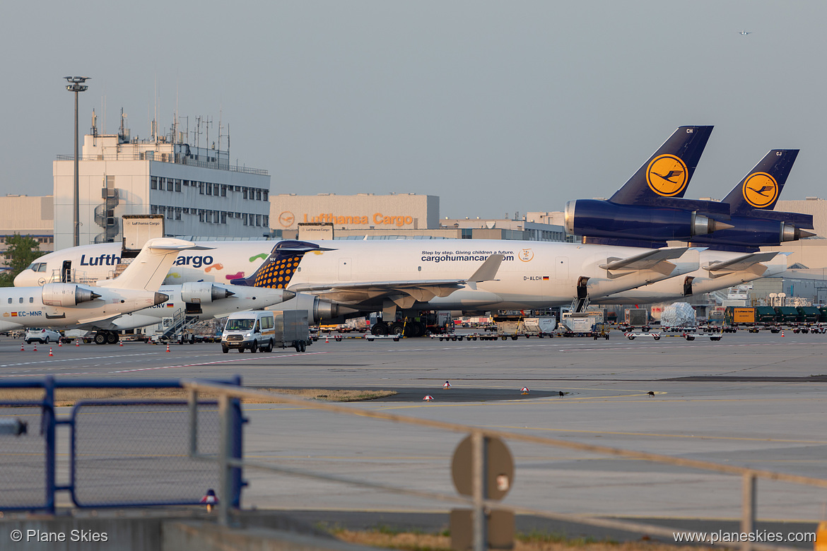 Lufthansa Cargo McDonnell Douglas MD-11F D-ALCH at Frankfurt am Main International Airport (EDDF/FRA) Lufthansa Cargo McDonnell Douglas MD-11F D-ALCH at Frankfurt am Main International Airport (EDDF/FRA)
