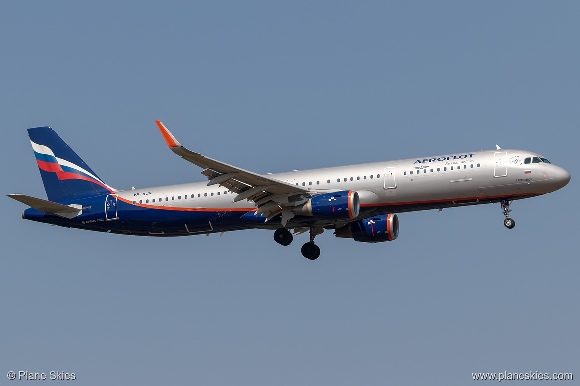 Aeroflot Airbus A321-200 VP-BJX at Frankfurt am Main International Airport (EDDF/FRA)