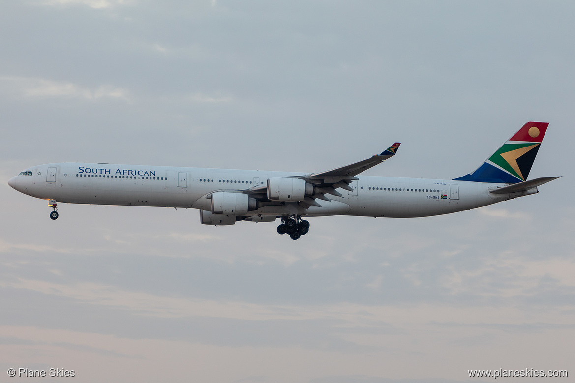 South African Airways Airbus A340-600 ZS-SNB at Frankfurt am Main International Airport (EDDF/FRA) South African Airways Airbus A340-600 ZS-SNB at Frankfurt am Main International Airport (EDDF/FRA)