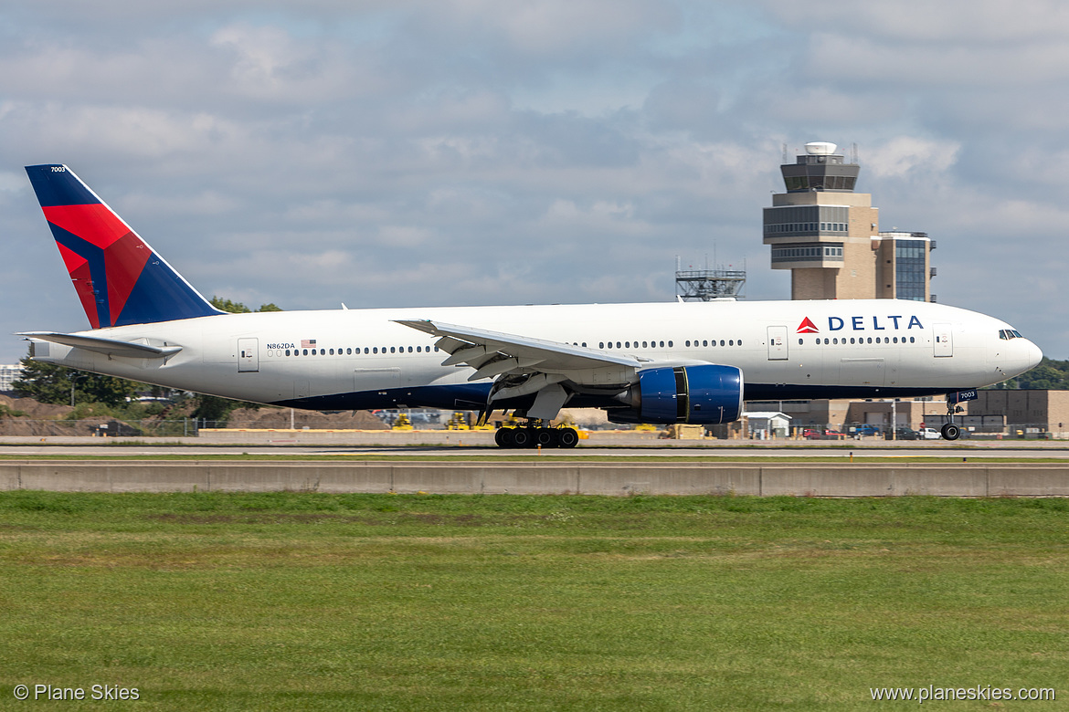 Delta Air Lines Boeing 777-200ER N862DA at Minneapolis-St Paul International / Wold-Chamberlain Airport (KMSP/MSP) Delta Air Lines Boeing 777-200ER N862DA at Minneapolis-St Paul International / Wold-Chamberlain Airport (KMSP/MSP)