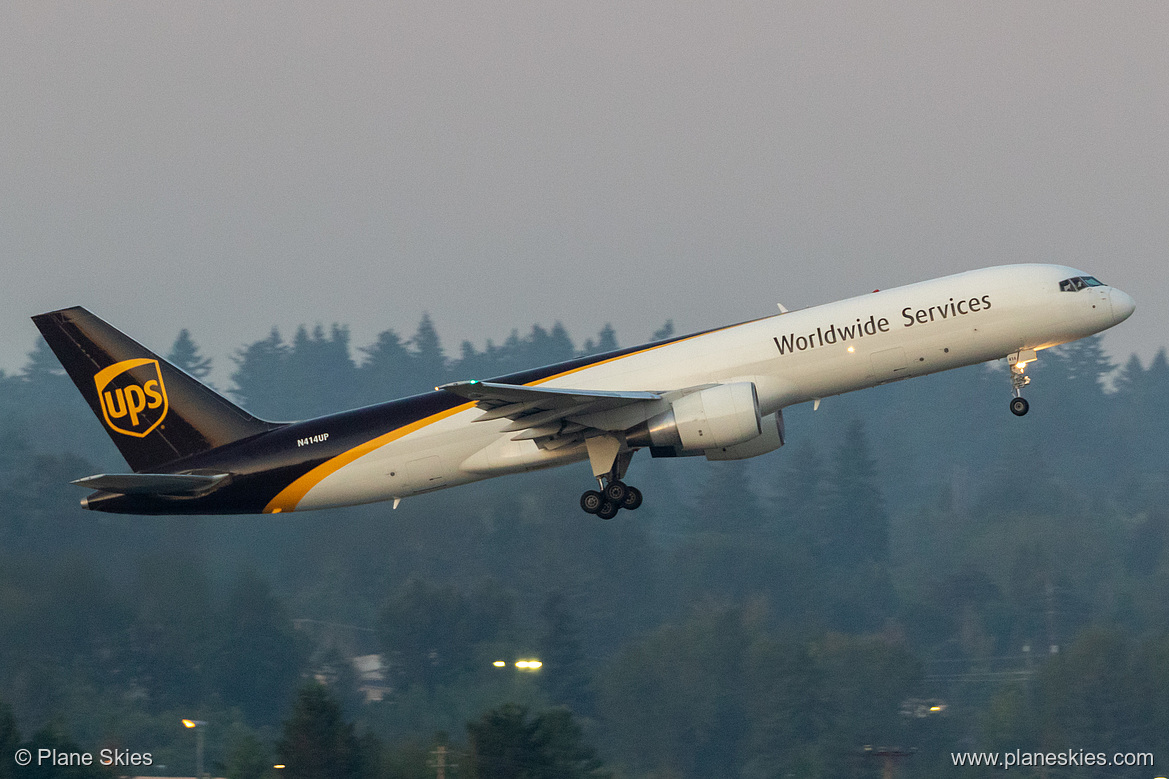 UPS Airlines Boeing 757-200F N414UP at Portland International Airport (KPDX/PDX)