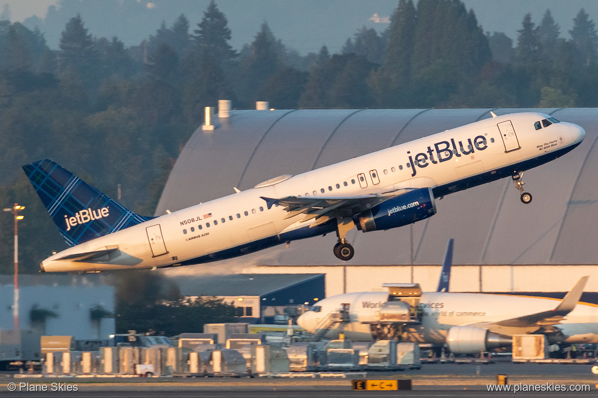 JetBlue Airways Airbus A320-200 N508JL at Portland International Airport (KPDX/PDX)
