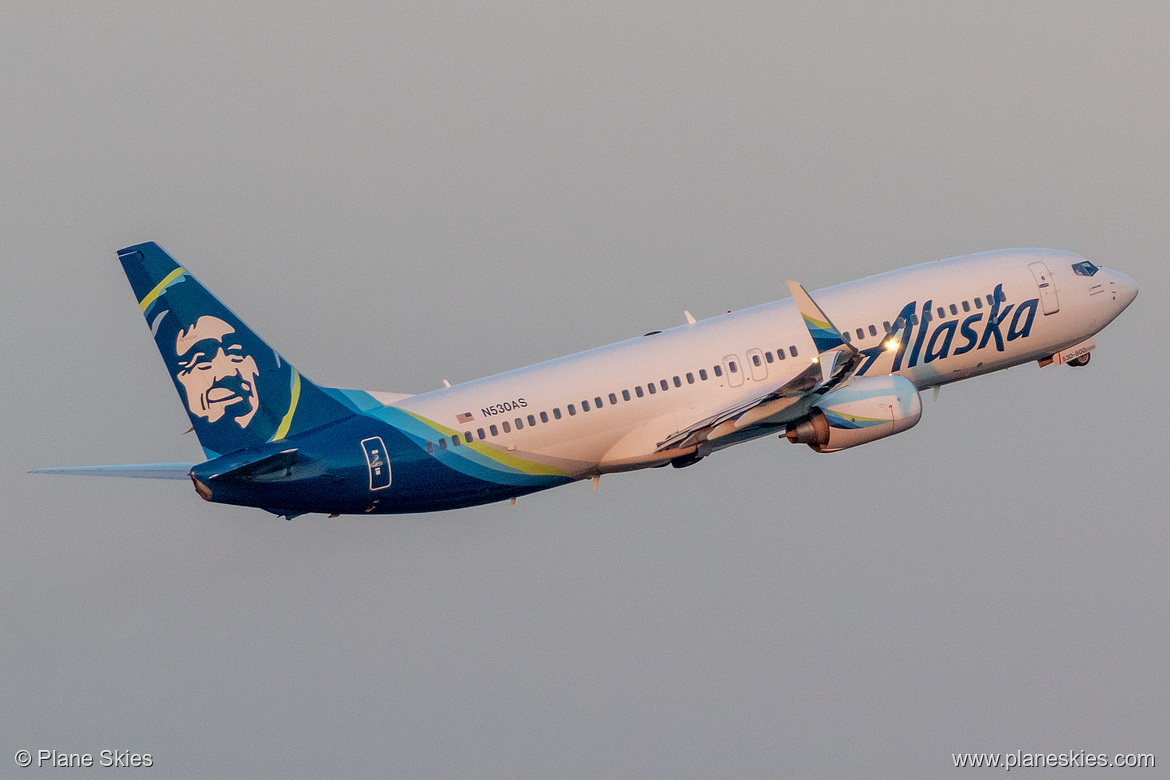 Alaska Airlines Boeing 737-800 N530AS at Portland International Airport (KPDX/PDX) Alaska Airlines Boeing 737-800 N530AS at Portland International Airport (KPDX/PDX)