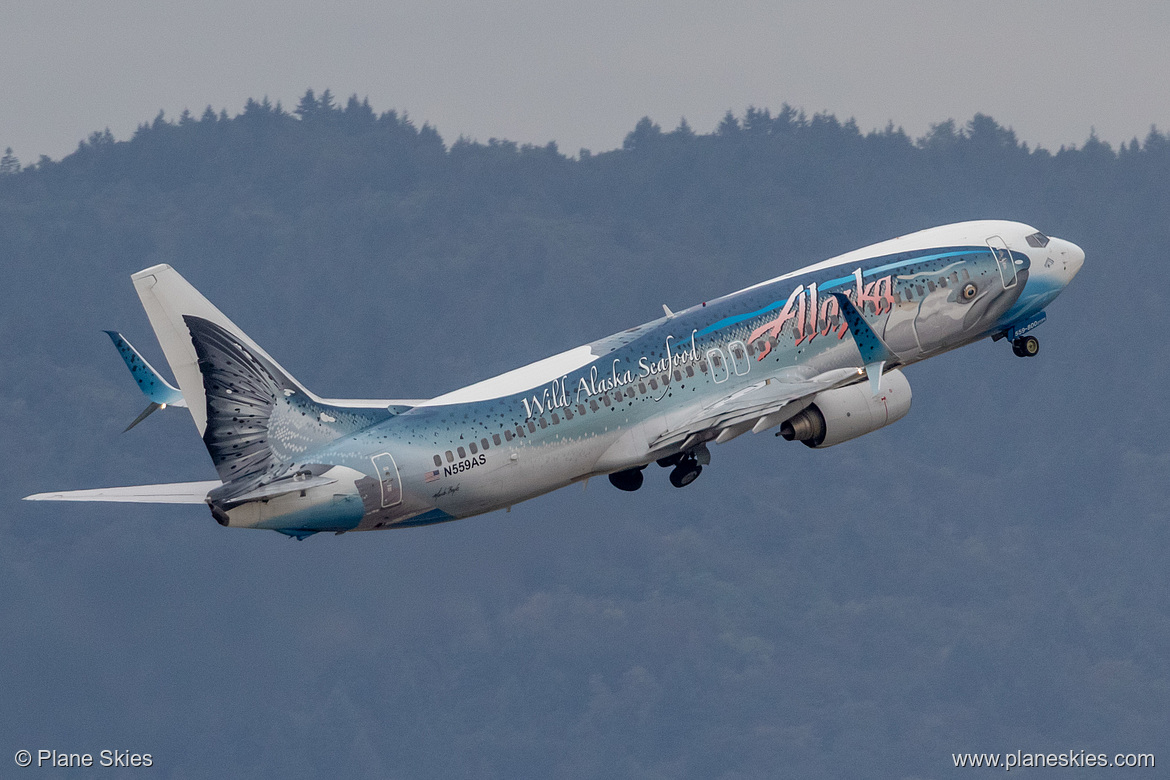 Alaska Airlines Boeing 737-800 N559AS at Portland International Airport (KPDX/PDX)