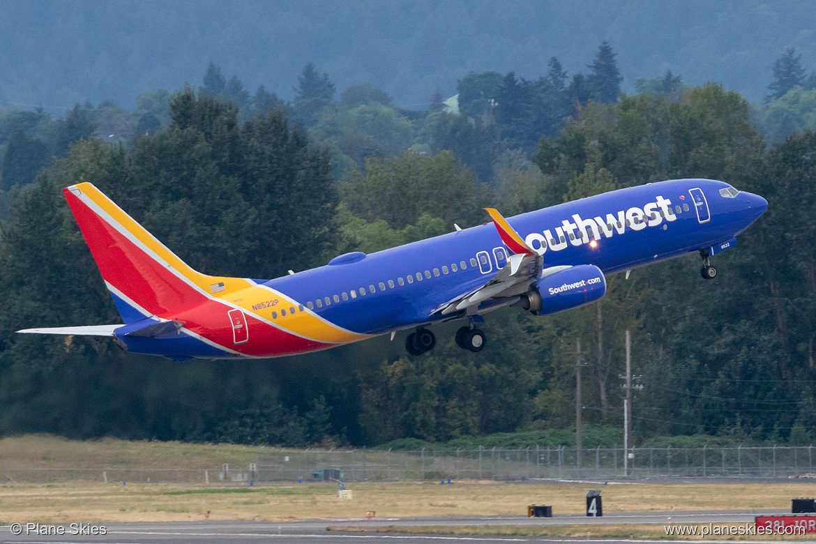 Southwest Airlines Boeing 737-800 N8522P at Portland International Airport (KPDX/PDX) Southwest Airlines Boeing 737-800 N8522P at Portland International Airport (KPDX/PDX)