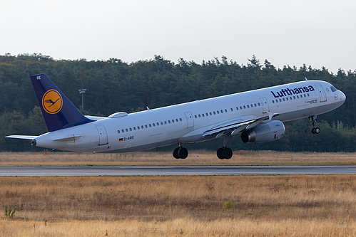 Lufthansa Airbus A321-100 D-AIRE at Frankfurt am Main International Airport (EDDF/FRA)