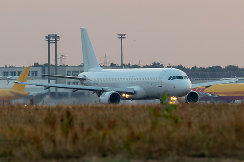 Condor Airbus A320-200 LY-VEV at Frankfurt am Main International Airport (EDDF/FRA)