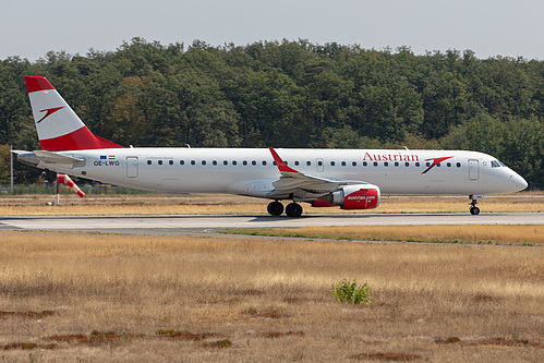 Austrian Airlines Embraer ERJ-195 OE-LWG at Frankfurt am Main International Airport (EDDF/FRA) Austrian Airlines Embraer ERJ-195 OE-LWG at Frankfurt am Main International Airport (EDDF/FRA)