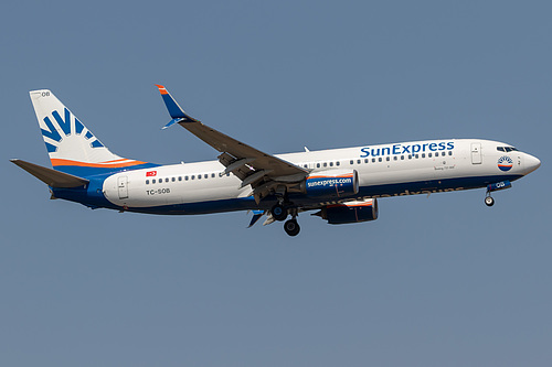 SunExpress Boeing 737-800 TC-SOB at Frankfurt am Main International Airport (EDDF/FRA) SunExpress Boeing 737-800 TC-SOB at Frankfurt am Main International Airport (EDDF/FRA)