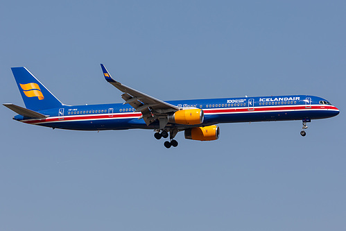 Icelandair Boeing 757-300 TF-ISX at Frankfurt am Main International Airport (EDDF/FRA)