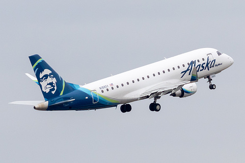 SkyWest Airlines Embraer ERJ-175 N188SY at Portland International Airport (KPDX/PDX)