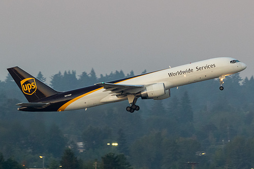 UPS Airlines Boeing 757-200F N414UP at Portland International Airport (KPDX/PDX)