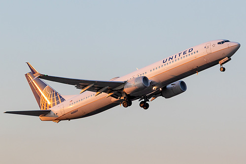 United Airlines Boeing 737-900ER N68807 at Portland International Airport (KPDX/PDX) United Airlines Boeing 737-900ER N68807 at Portland International Airport (KPDX/PDX)