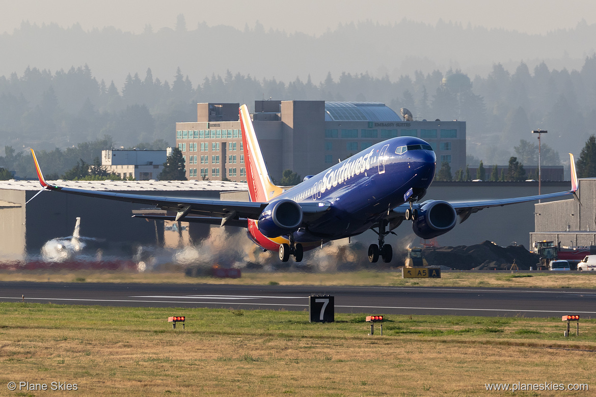 Southwest Airlines Boeing 737-800 N8510E at Portland International Airport (KPDX/PDX) Southwest Airlines Boeing 737-800 N8510E at Portland International Airport (KPDX/PDX)